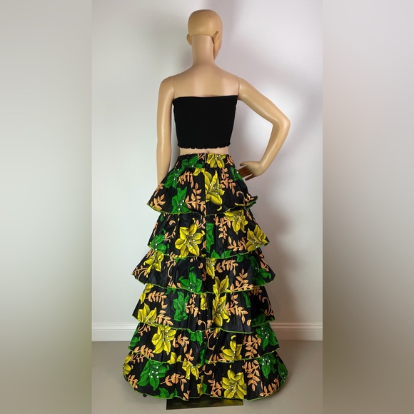 Handmade Green Multicolor Layered Ruffle Floral Print High Slit Maxi Skirt - Picture 10 of 10